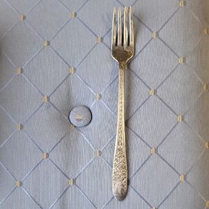 National Silver Company A1 Rose and Leaf 1937 Silver Plated Dinner Fork